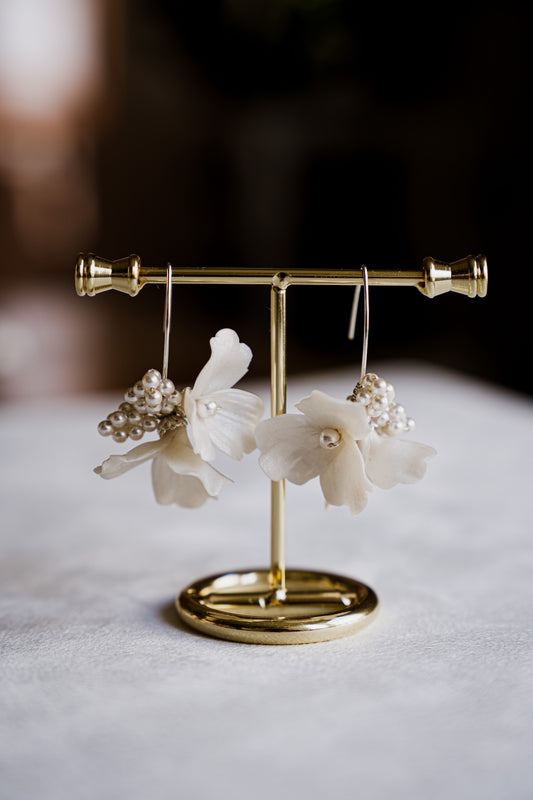 DAFNÉ FLORAL BRIDAL EARRINGS