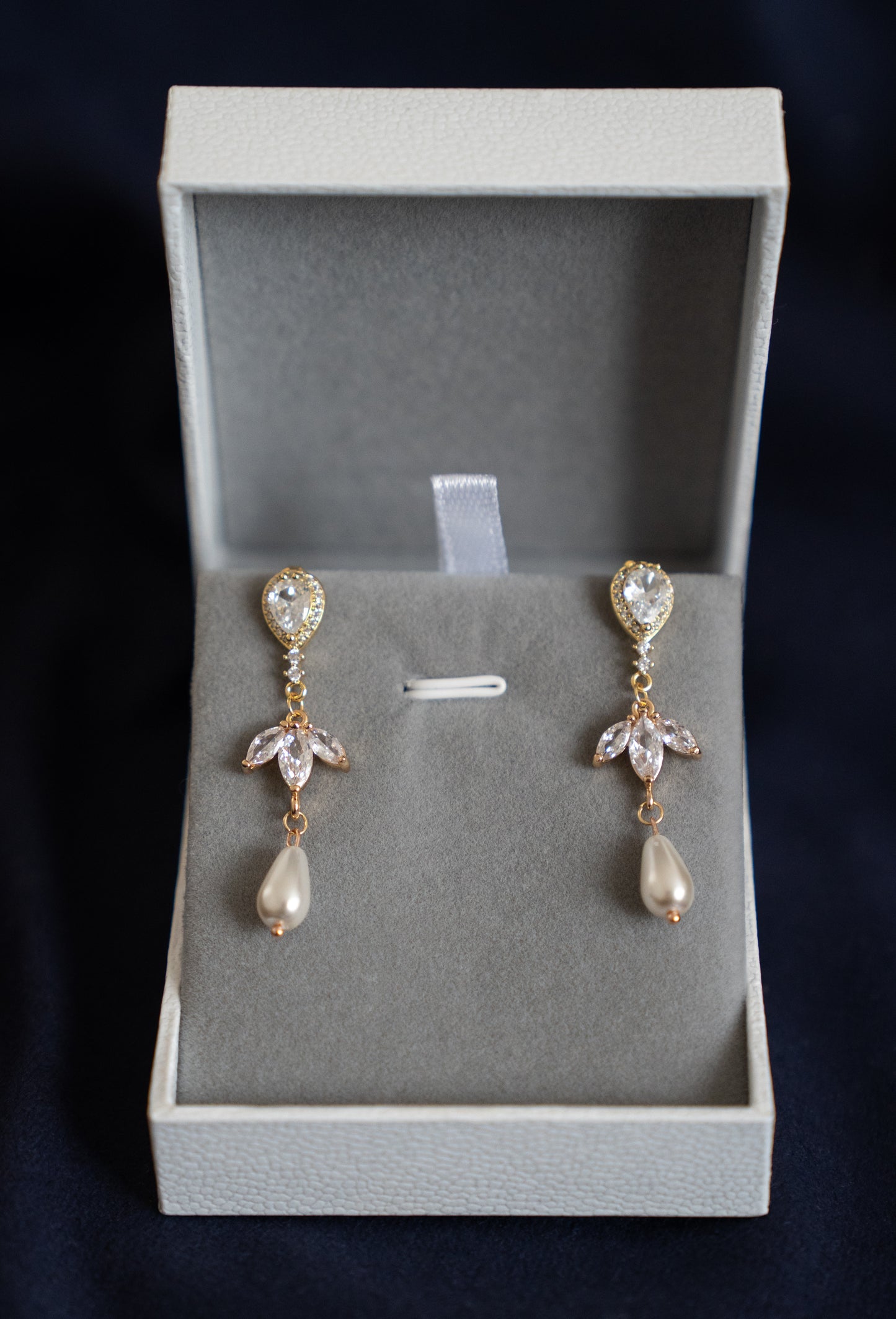 SAVANNAH BRIDAL EARRING