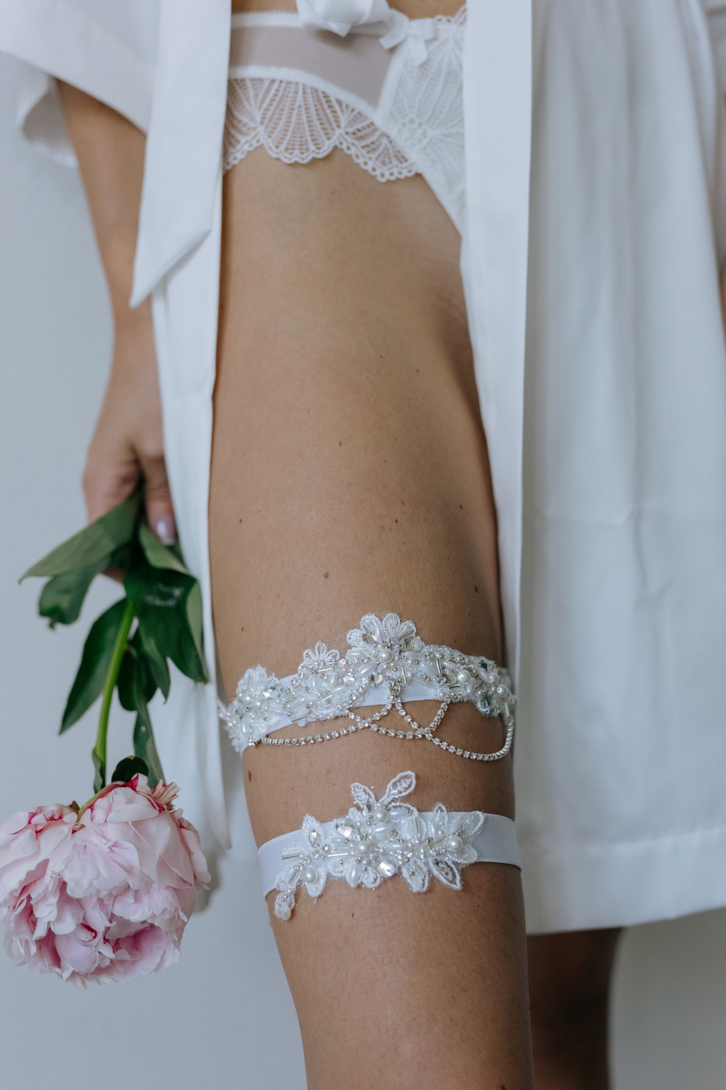 VICTORIA'S WEDDING GARTER SET