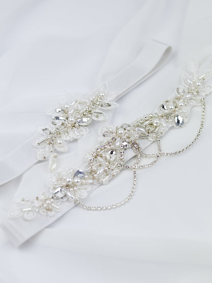 VICTORIA'S WEDDING GARTER SET